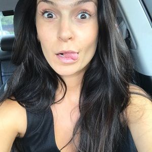 Meet your Posher, Maxx